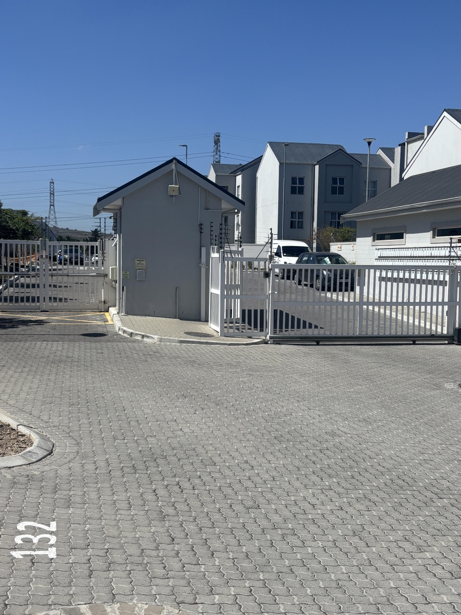 1 Bedroom Property for Sale in Haasendal Western Cape